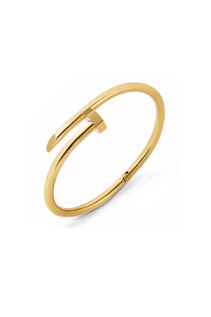 Axel Nail Bracelet